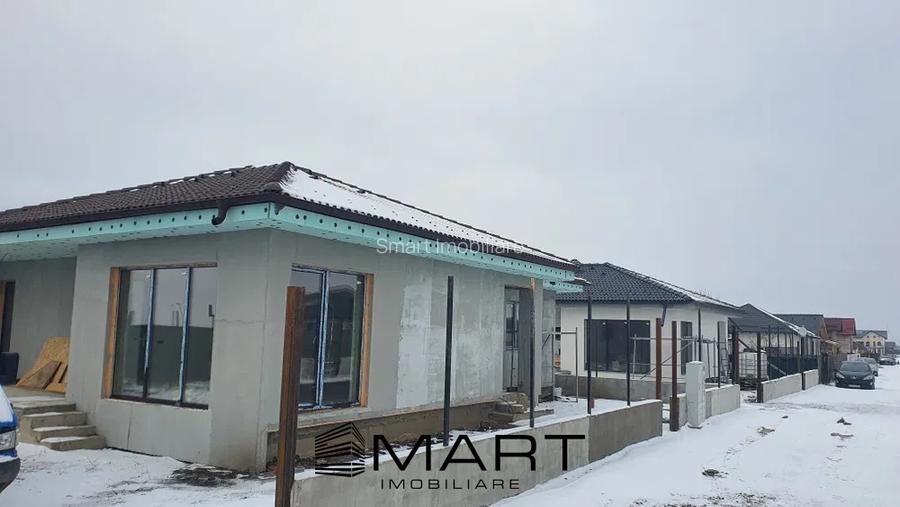 Casa moderna la cheie in Sanpetru - 3