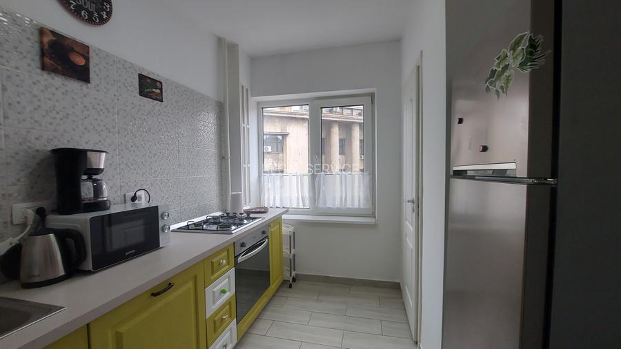 PIATA ROMANA -BLOCUL EVA 2cam LUX - 11