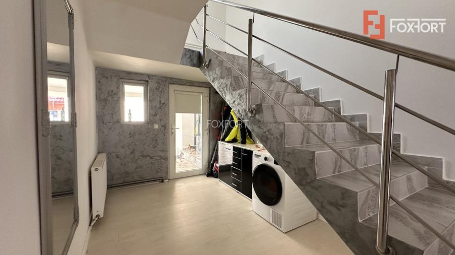 Casa individuala 8 camere, 400 mp, in Mosnita Noua vatra satului - 8