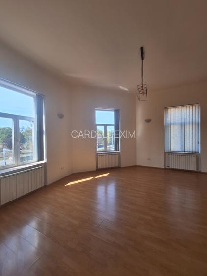 Apartament ultracentral - 9