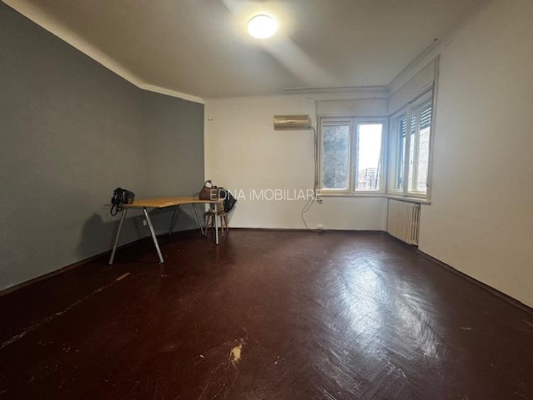 Inchiriere 5 camere, Piata Romana - 11