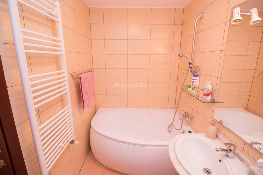 Apartament 3 camere 2 bai garaj cu vedere la munte si apa - 13