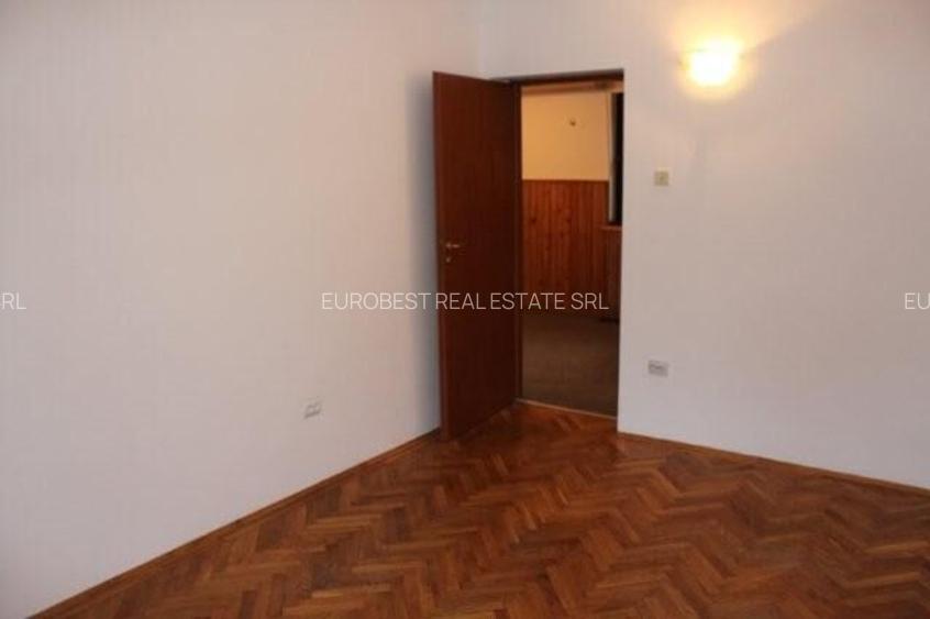 Floreasca, Compozitori, vila P+1E, 5 camere, curte libera 250 mp, birou/firma, - 13