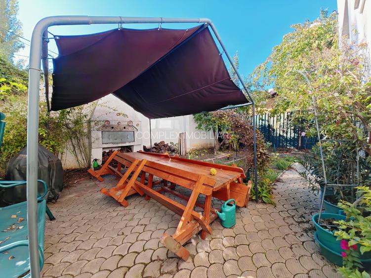 Fundeni | Str.Cuprului | Apartament in vila la etajul2  | curte comuna | parcare - 2