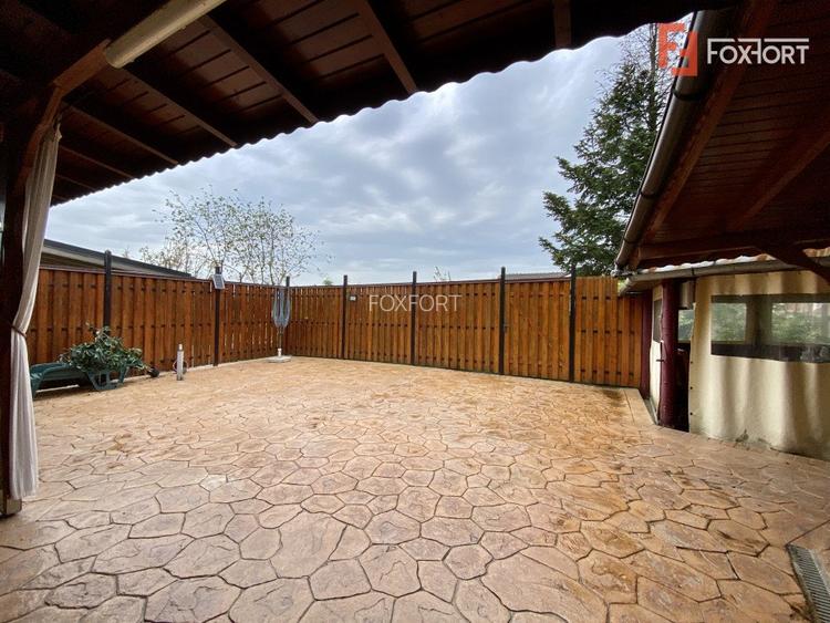 Casa cu 6 camere de vanzare in localitatea Sanandrei, zona Centrala - 32