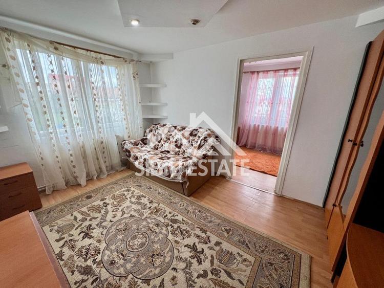 Apartament 2 camere , etaj 2, zona Țiglari - 2