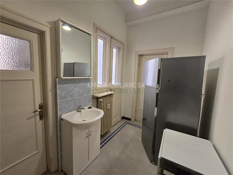 Inchiriere ap 5 camere, garaj, ultracentral. - 15