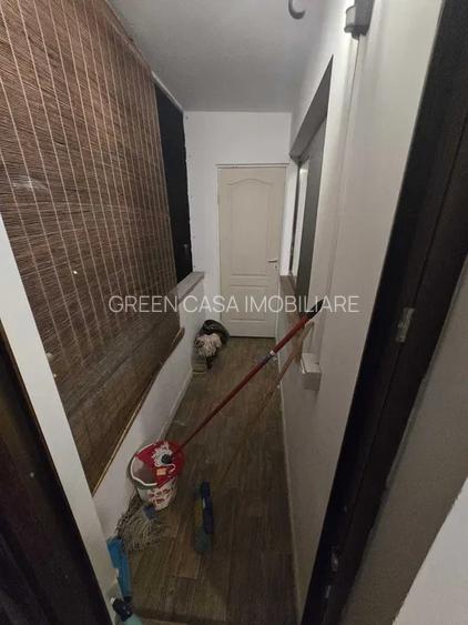 Apartament de  2 camere ,  suprafata de 38 mp . Zona: Grigore Alexandrescu - 5