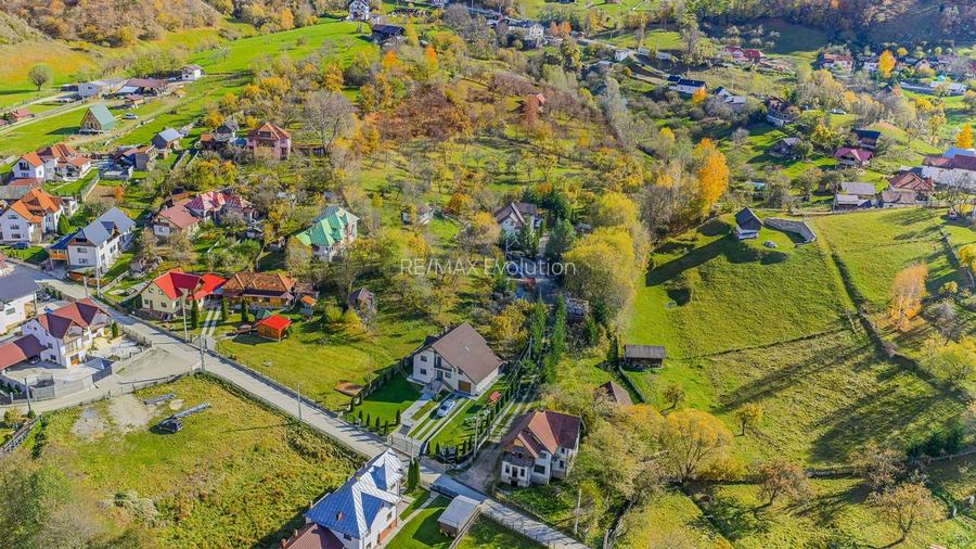 Pensiunea Scărișoara – Refugiul din Inima Rucărului | Comision 0% - 11