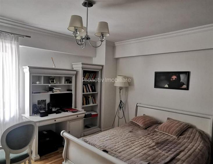 Apartament 4 Camere Zamca | Lux | 170 mp | Design Clasic & Rafinat | 4c-958 - 5