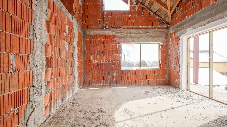 COMISION 0%| Casă individuală | 2 garaje | 192 mp utili | 847 mp teren - 52