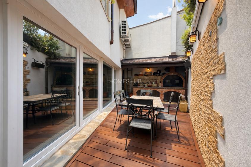 Vila ultracentrala cu piscina interioara, sauna si crama | Unirii - 2