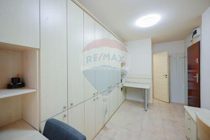 De vânzare garsonieră 13 mp, parter - zona Rogerius - 2