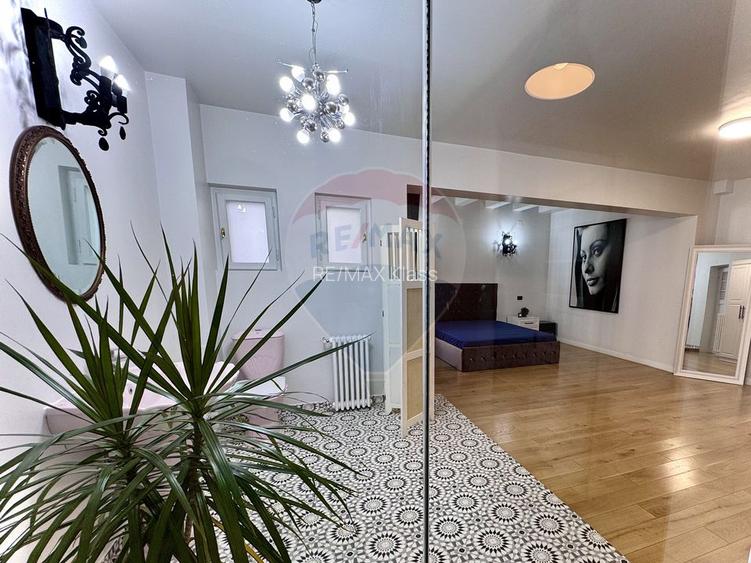Apartament cu 4 camere de închiriat în zona Capitale - 3