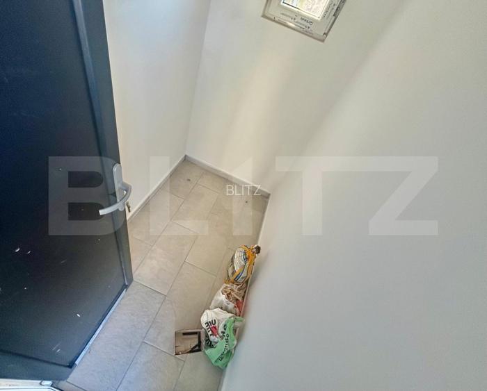 Apartament 3 camere, 59.61 mp, zona Terra - 12