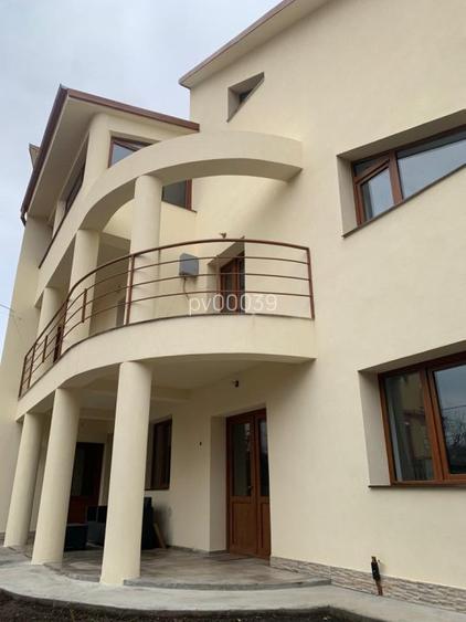 VILA SUPERBA | 7 CAMERE | ZONA BANCI Electricitate inclusa in chirie - 2