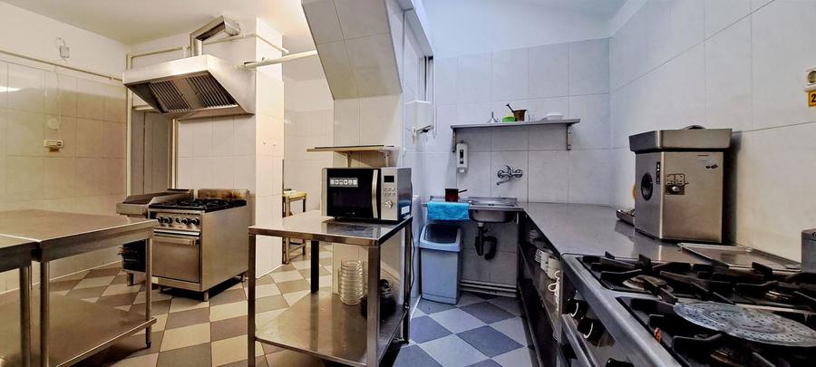 Restaurantul Intim Rasnov o locatie superba - vanzare