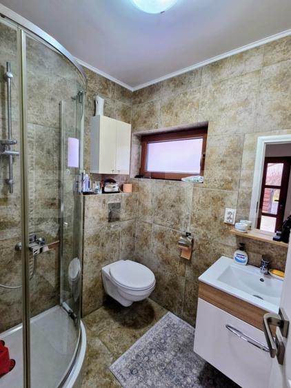 Duplex modern cu grădină proprie 300 mp, 4 camere, 2 bai, zona Terra !