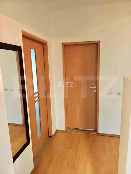 Apartament 2 camere ultracentral, 3 terase, etaj intermediar, parcare - Eroilor - 4