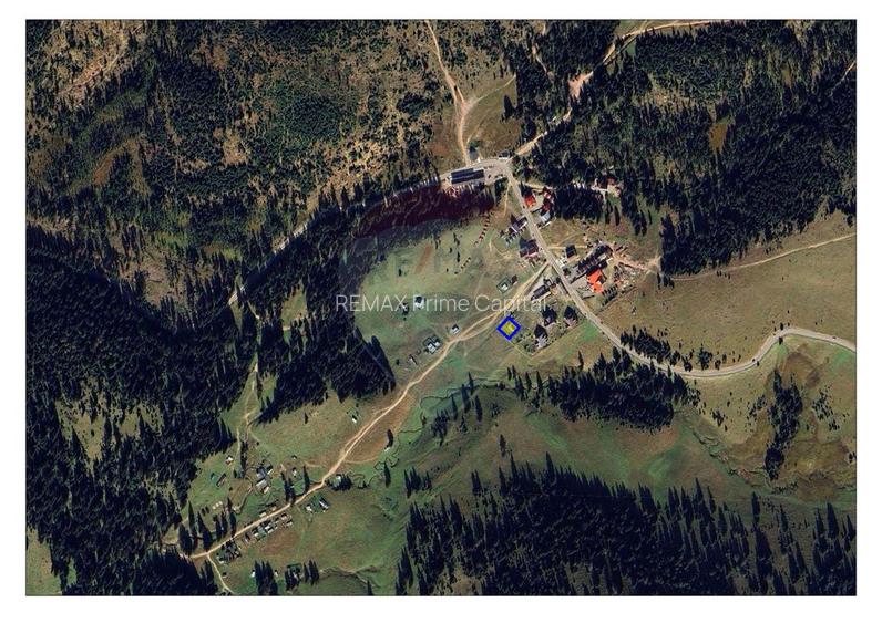 De vânzare - Teren intravilan 600mp în Padiș - 2