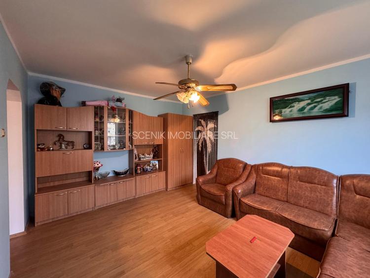 Codlea, zona Nordului, de vanzare apart. cu doua camere - 4