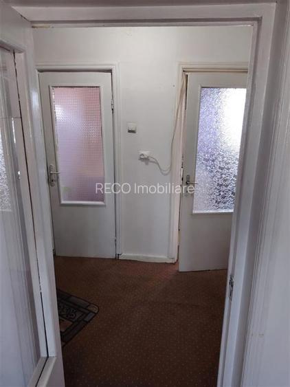 RECO Apartament cu o camera decomandat, Velenta - 10