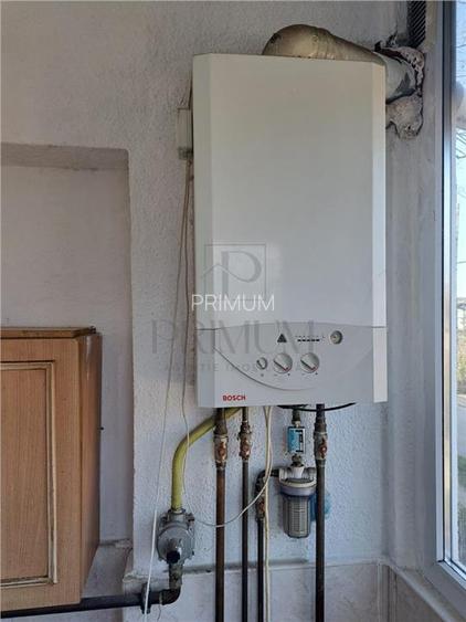 LIPOVEI |3 CAM | DECOMANDAT | ET.1 | 2 BALCOANE | CENTRALA | ZONA EXCELENTA - 10