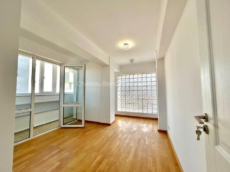 Discount mare, 2 camere lux, gata de mutare, comision 0 - 3