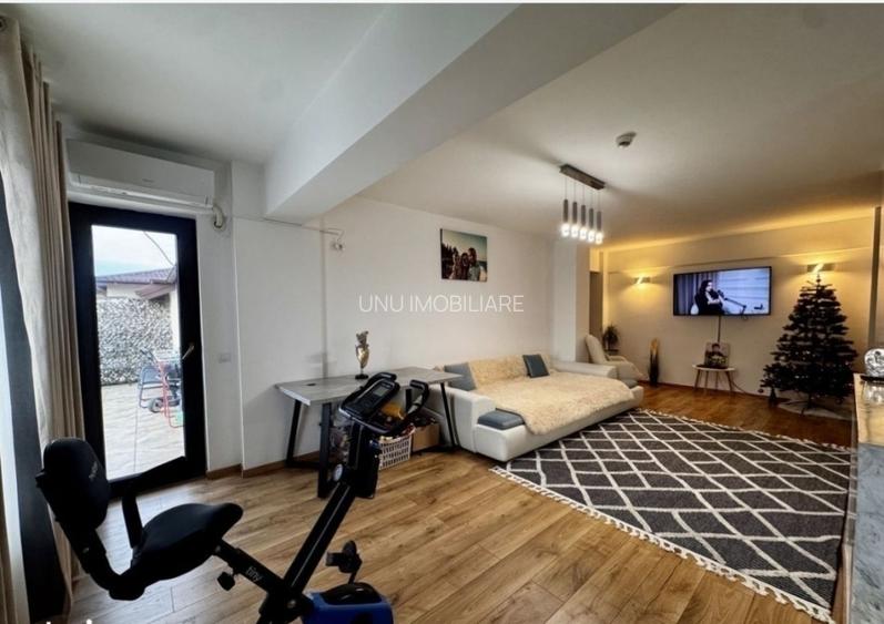 Brown Luxury 3 Camere 95mp Bloc 2022 - Mobilat - Vedere Panoramica Moldova Mall - 3