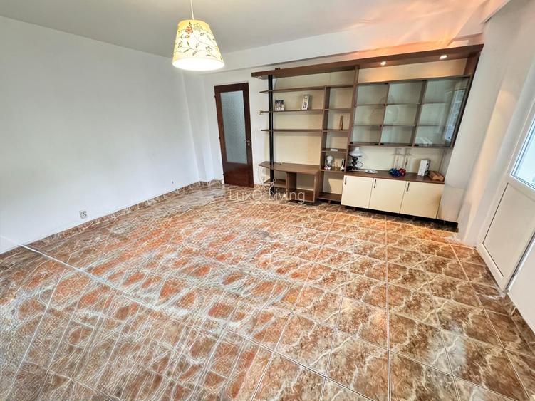 Apartament 2 camere Bloc Anvelopat – VITAN MALL - Luminos OPORTUNITATE - 8