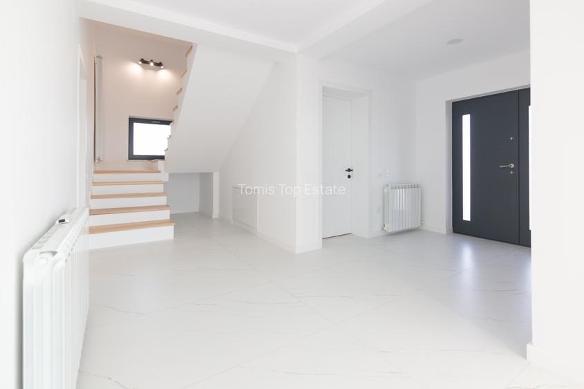 Casa moderna P+1  cu vedere la lac , Corbu - 4