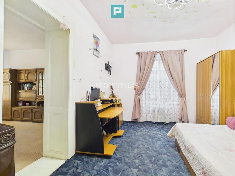 Casă Individuală cu spațiu comercial - Variaș - 25