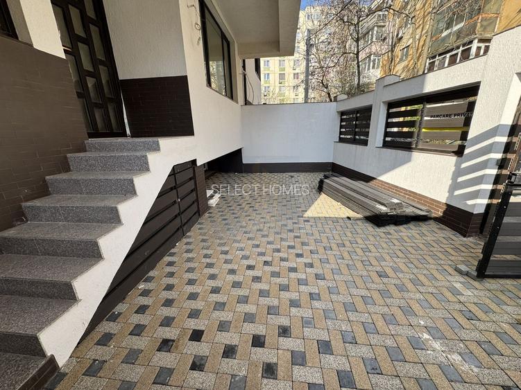 Apartament 5 camere triplex cu curte de vanzare *metrou Crangasi* - 37