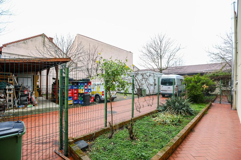 Infrastructură Premium pentru Afaceri IT - Disponibilă Acum - 30