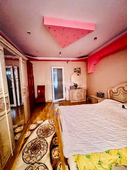 Vila ultra moderna  spatioasa  - 9