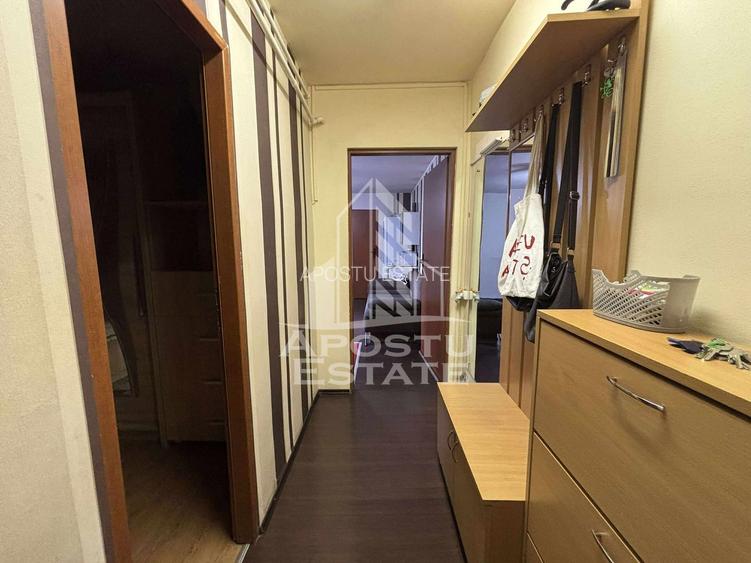 Apartament cu 3 camere, centrala proprie, zona Dambovita - 7