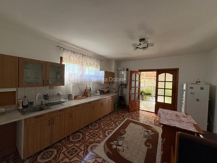 🏡 Oază de liniște și eficiență: Casă cu vedere spre mănăstire și multe dotări - 13