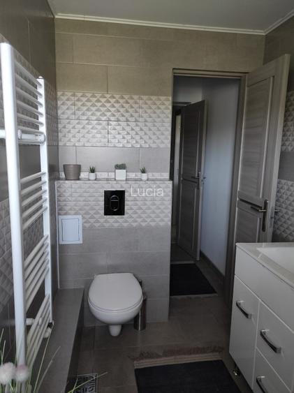 Apartament de vânzare  - 3