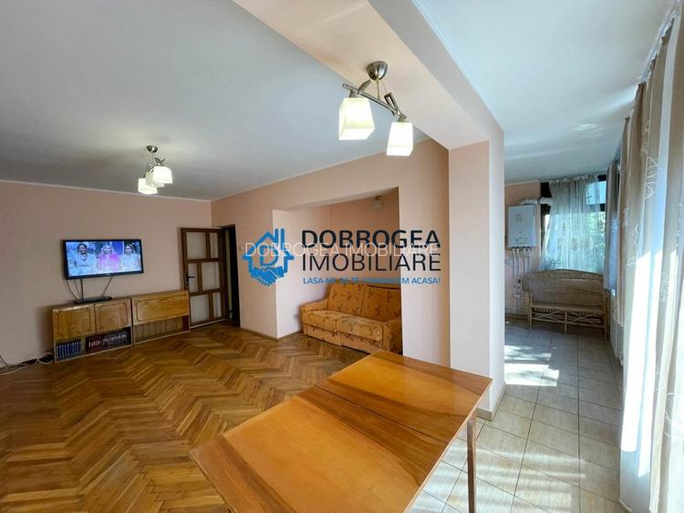 Ultracentral, 3 camere, decomandat, centrala termica - 2