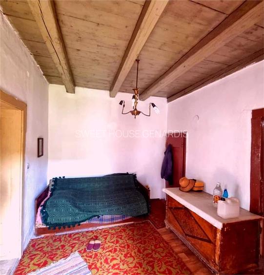 Casa de vanzare cu 3 camere in Jibert judetul Brasov - 7