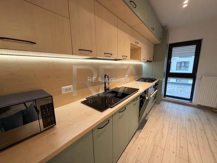 3 camere exigent plaza residence faza 4 - 5