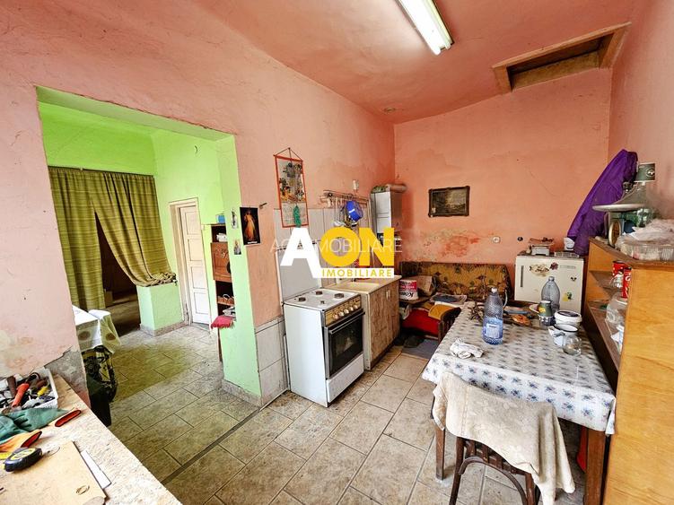 Casa veche, 5 camere, 287 mp teren, zona Prefectura. Necesita renovare - 13