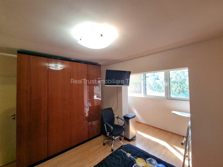 Apartament 3 camere, foarte spațios, et.2/8, zona Steaua, la cheie! - 8
