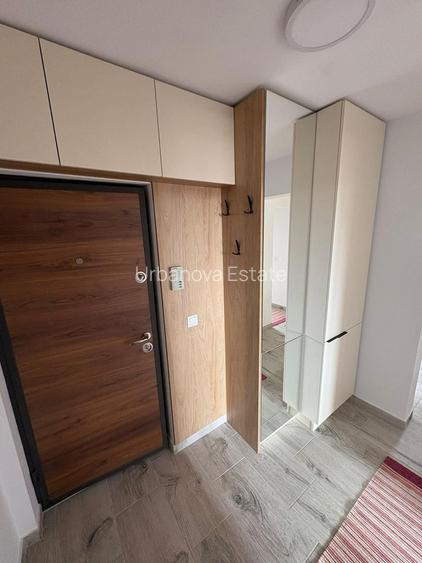 Se oferă spre inchiriere apartament 2 camere - 6