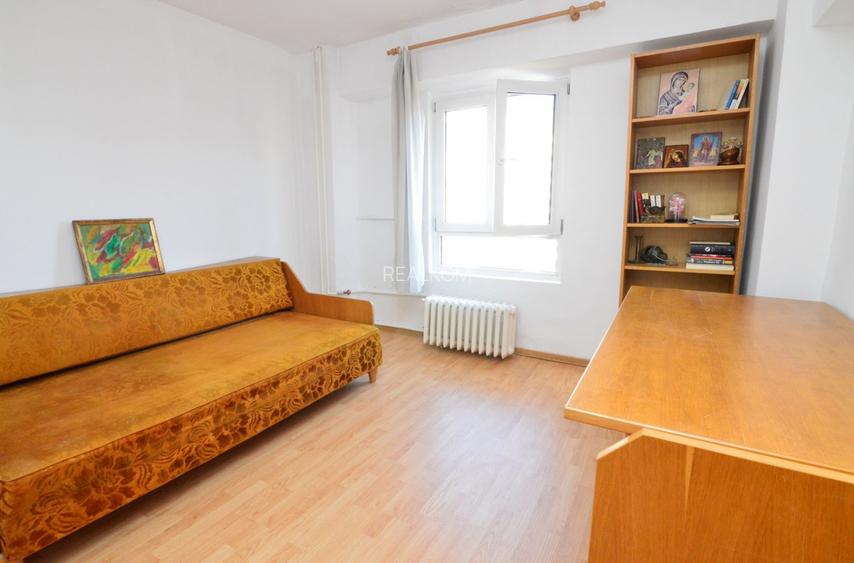VANZARE APARTAMENT 3 CAMERE BULEVARDUL UNIRII- ZEPTER-STR. LUCIAN BLAGA NR. 3 - 15