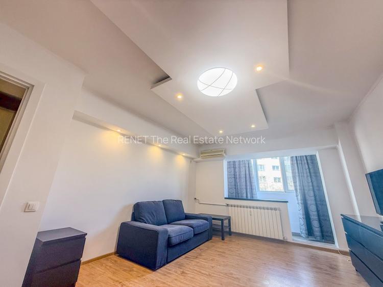 Studio decomandat 39 mp, etaj 3, mobilat complet — Unirii - 2