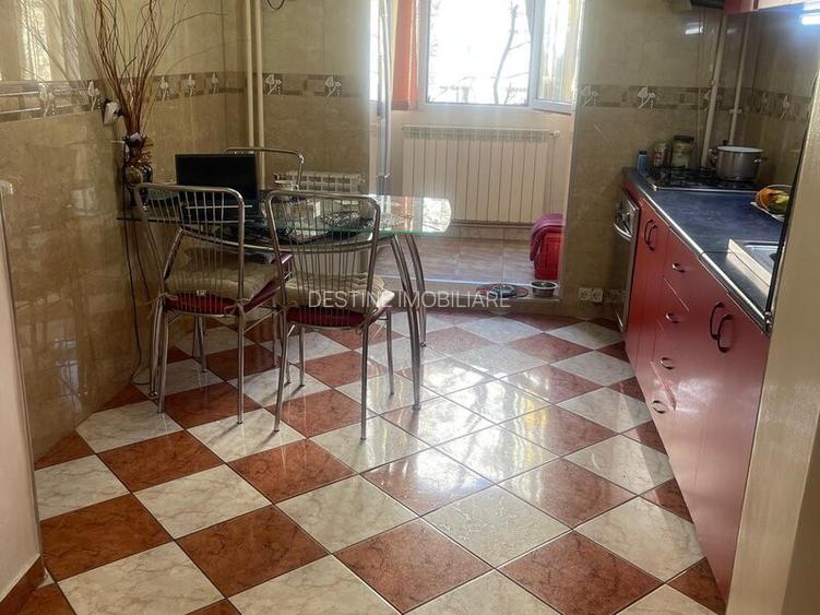 APARTAMENT 3 CAMERE DECOMANDAT, RAHOVA, DE VANZARE - 5