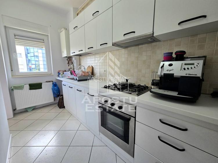 Apartament decomandat, 2 camere, loc de parcare subteran, Aradului - 12
