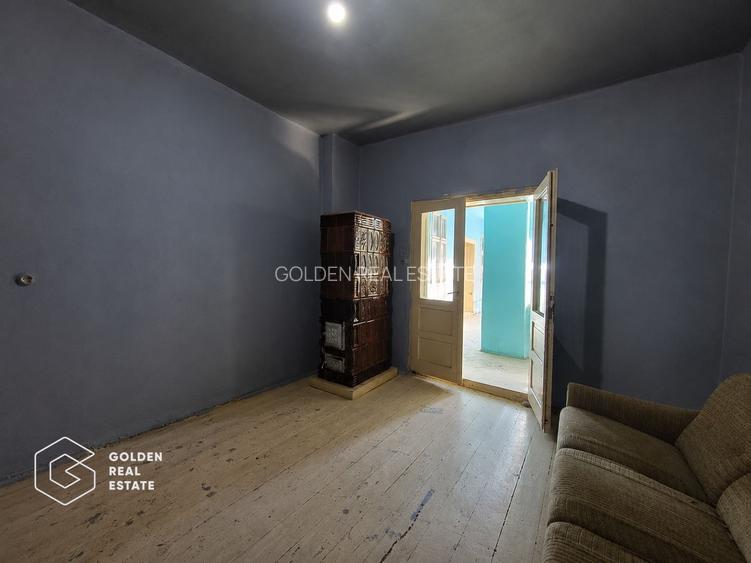 Casa cu teren de 420 mp, localitatea Paulis - 9