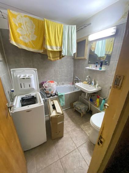 De Vanzare Apartament 3 Camere, Piata Rahova - Sebastian - 13